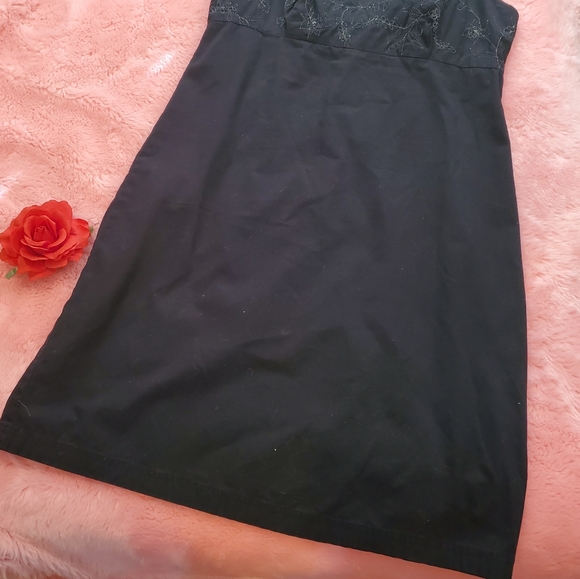 Vintage New York & Co embroidered dress - Picture 3 of 8